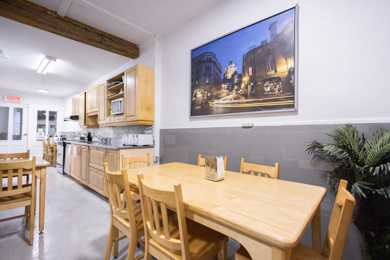 Auberge De La Paix 魁北克 外观 照片