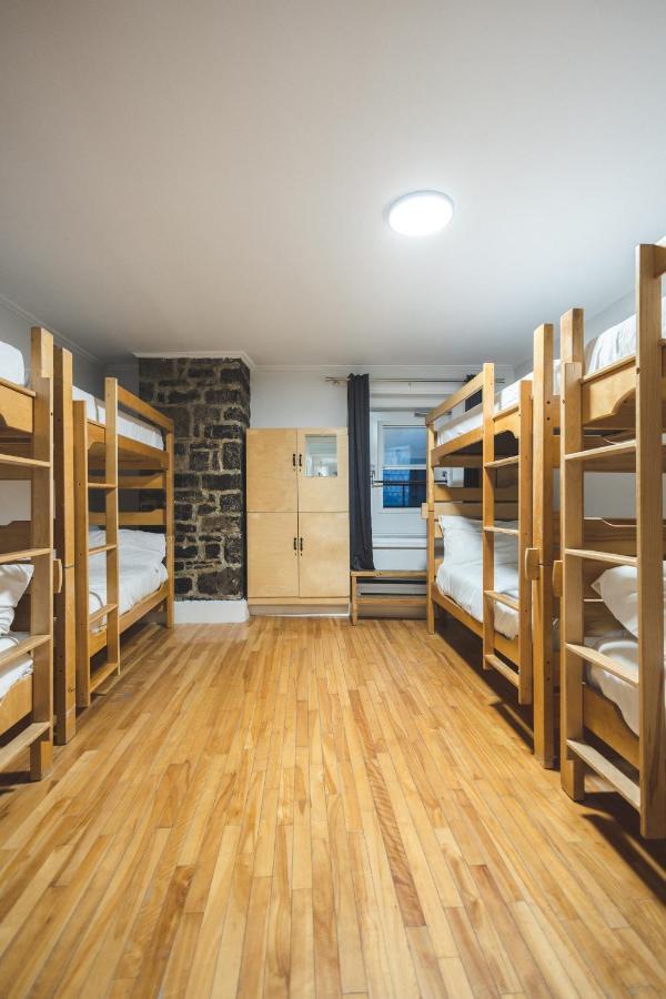 Auberge De La Paix 魁北克 外观 照片