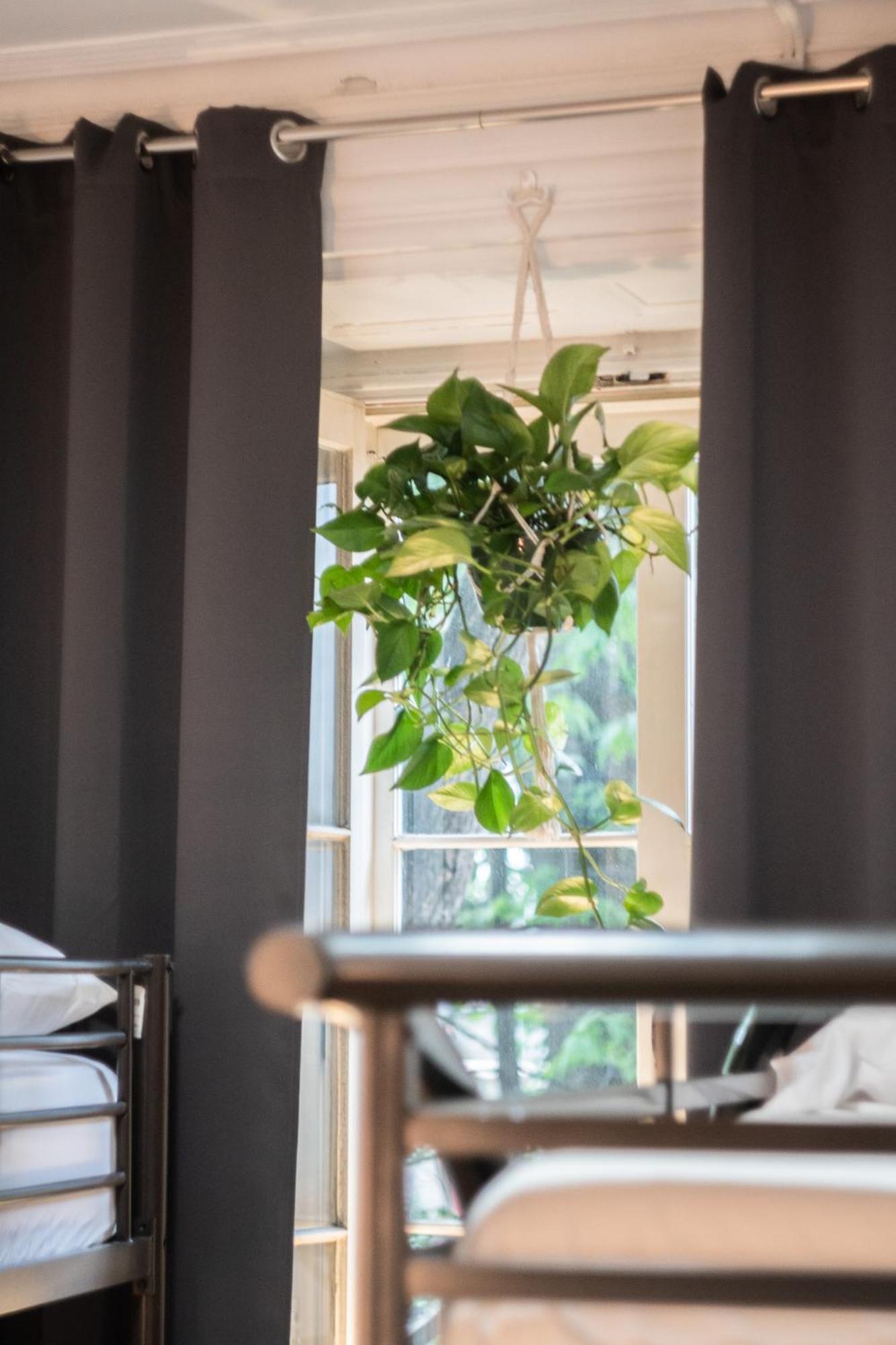 Auberge De La Paix 魁北克 外观 照片