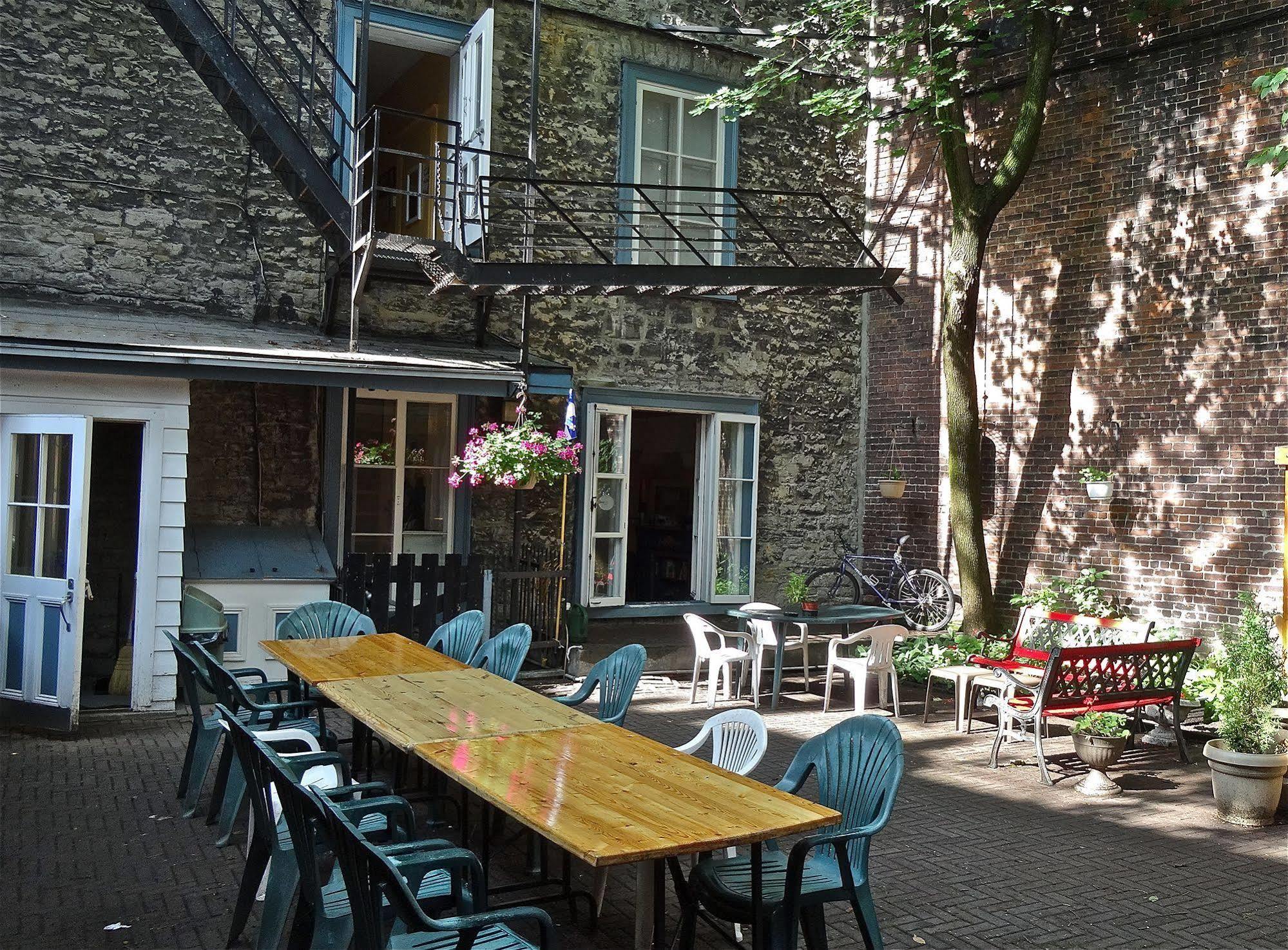 Auberge De La Paix 魁北克 外观 照片
