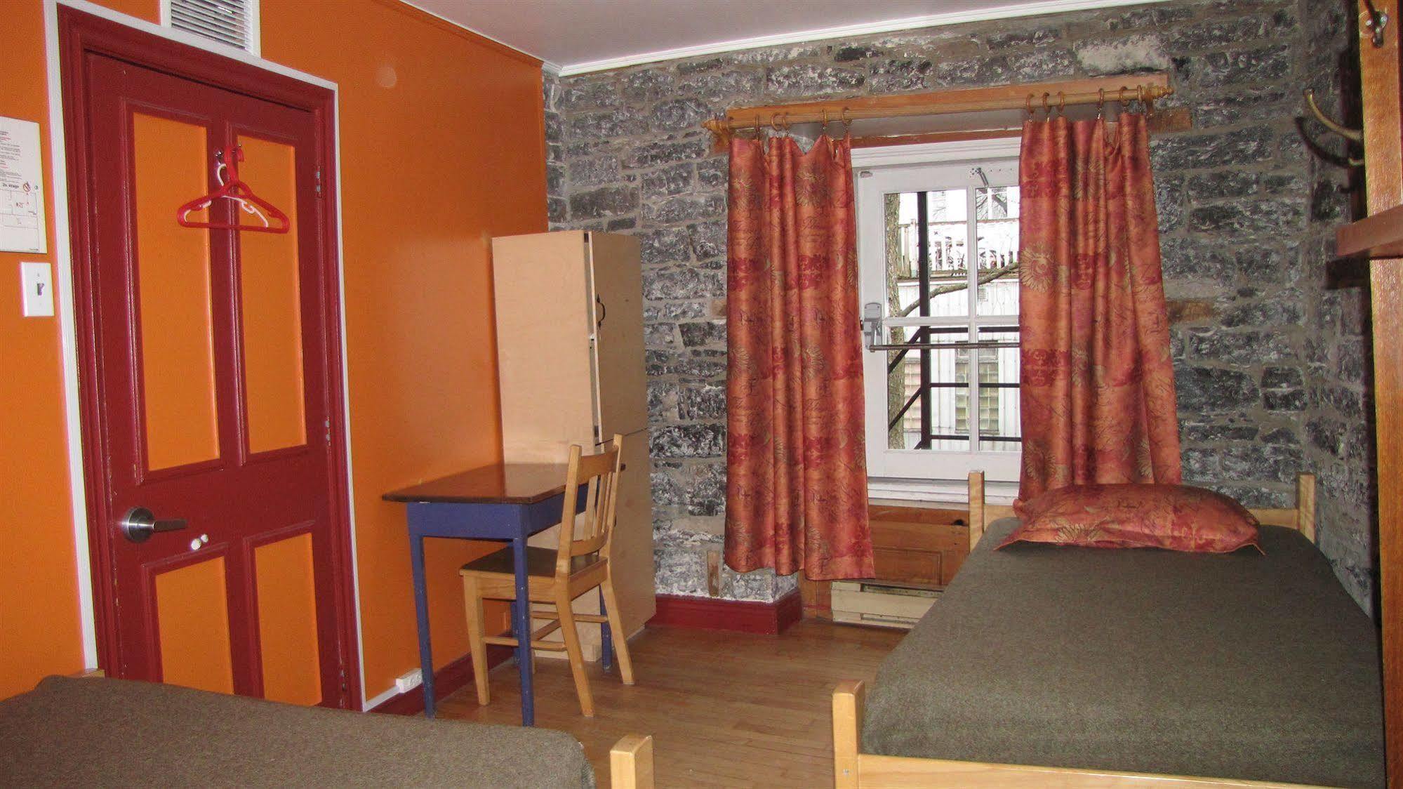 Auberge De La Paix 魁北克 外观 照片